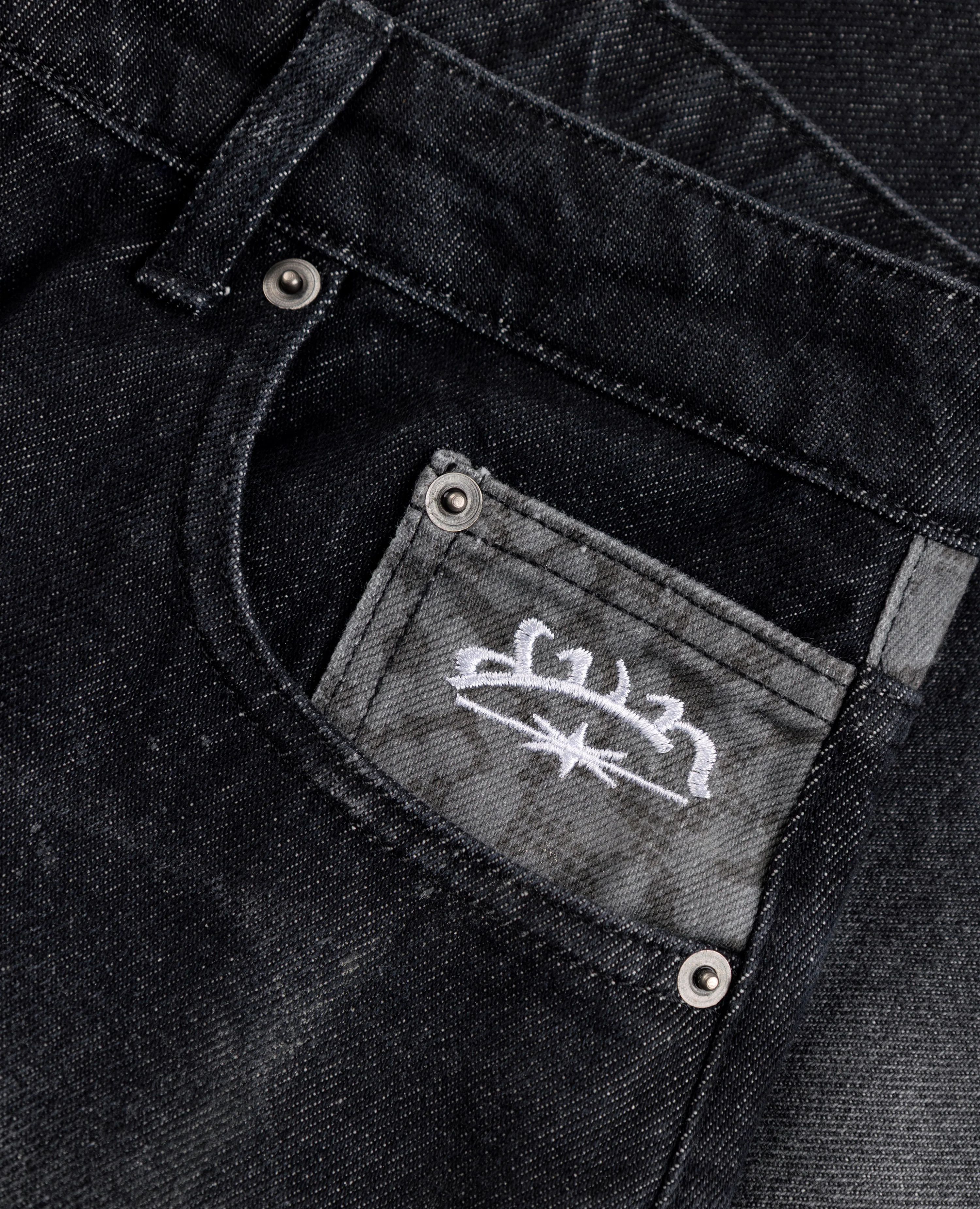 BLACK LEOPARD POCKET DENIM JORT - Image 3