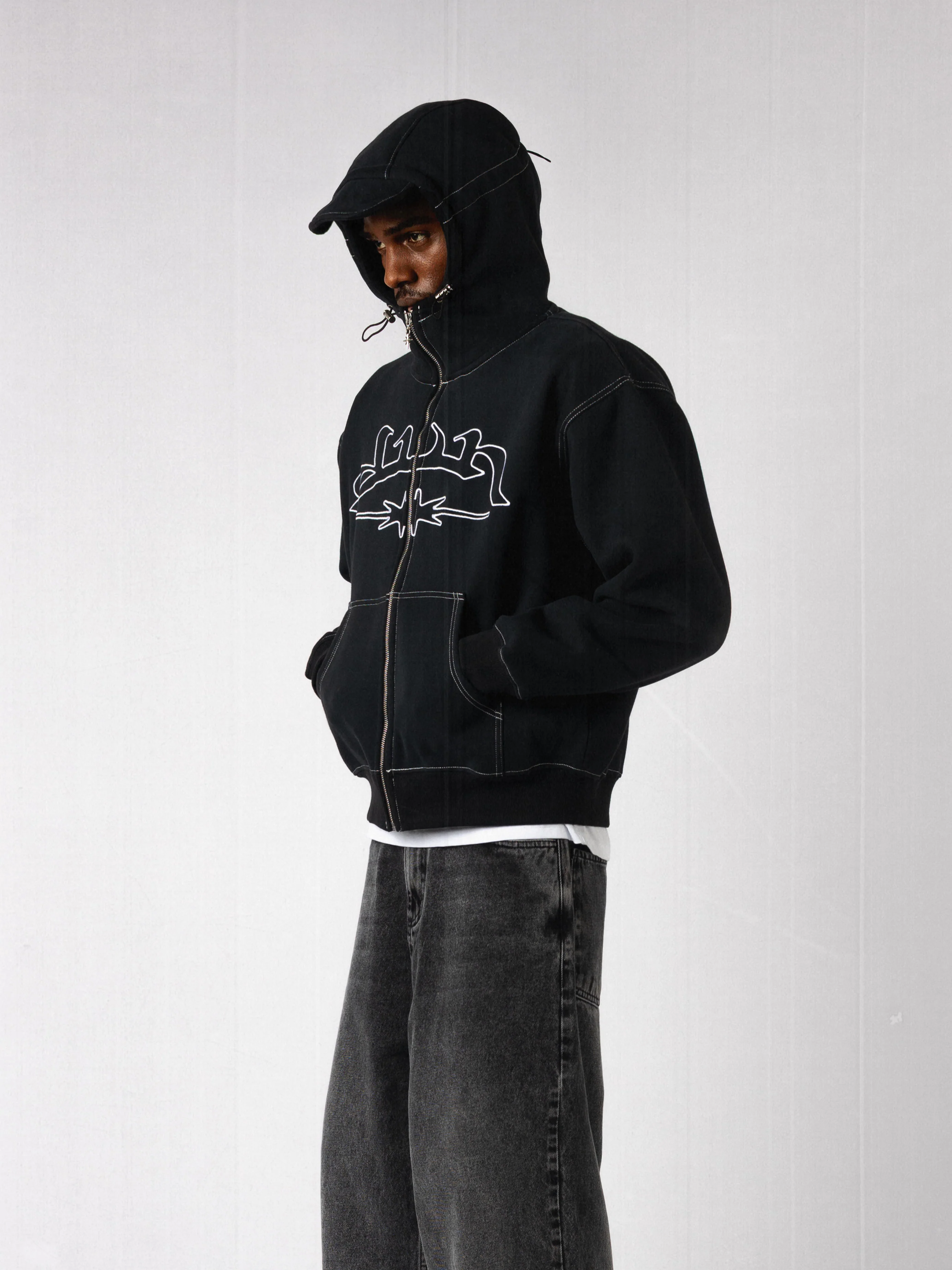 BLACK TECH ZIP - Image 2