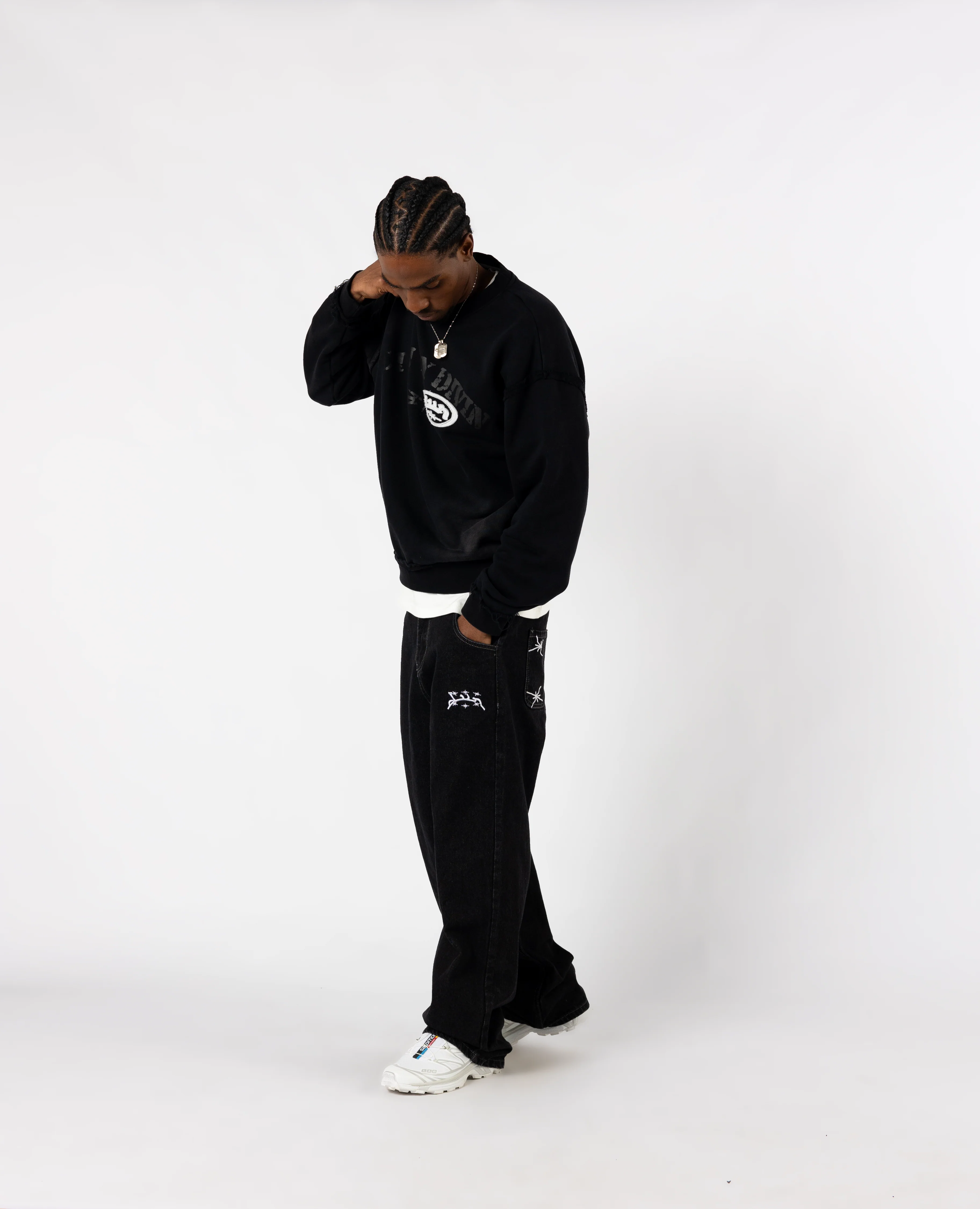 BLACK VINTAGE MILITARY CREWNECK - Image 3