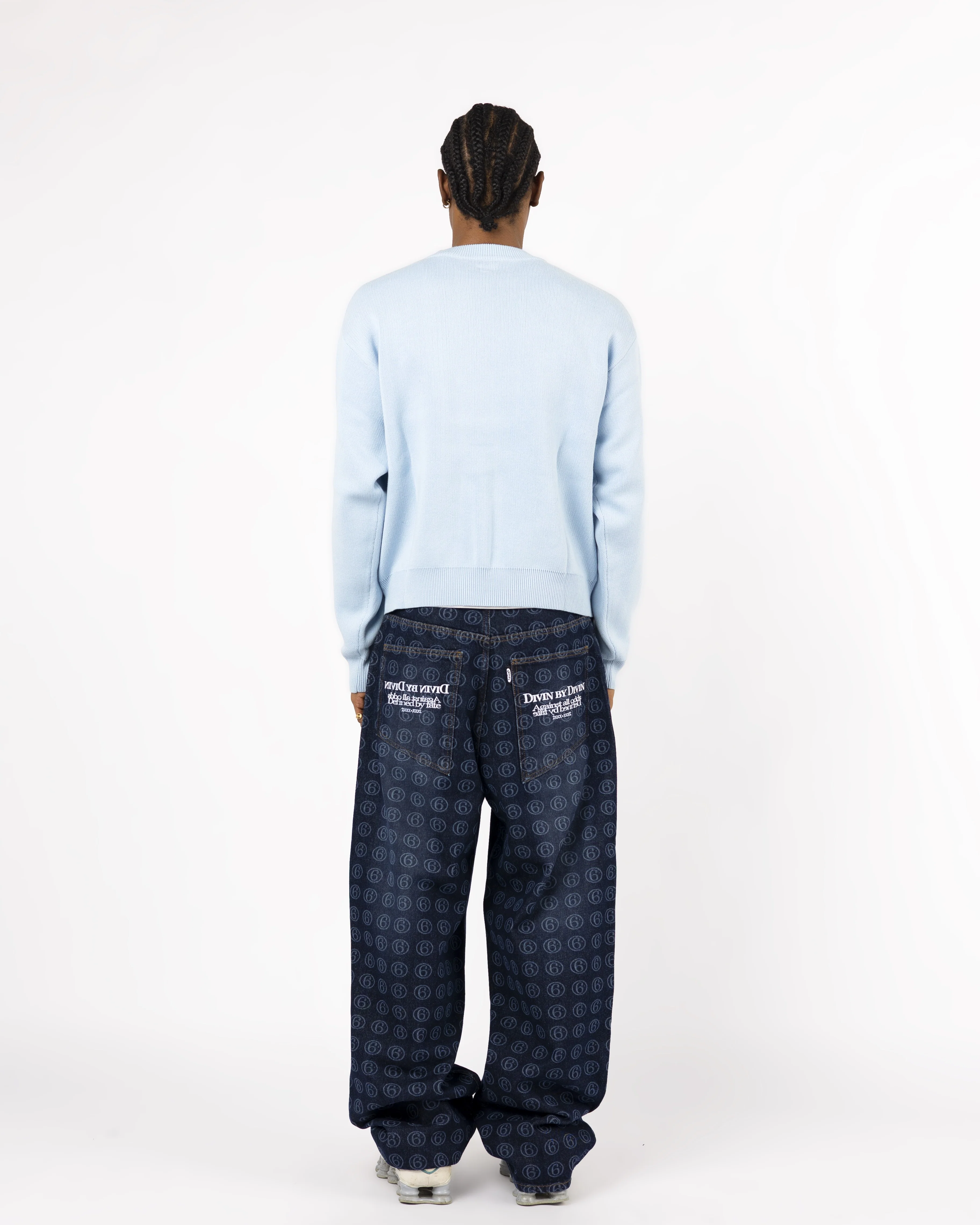 BLUE BLASON KNIT - Image 4