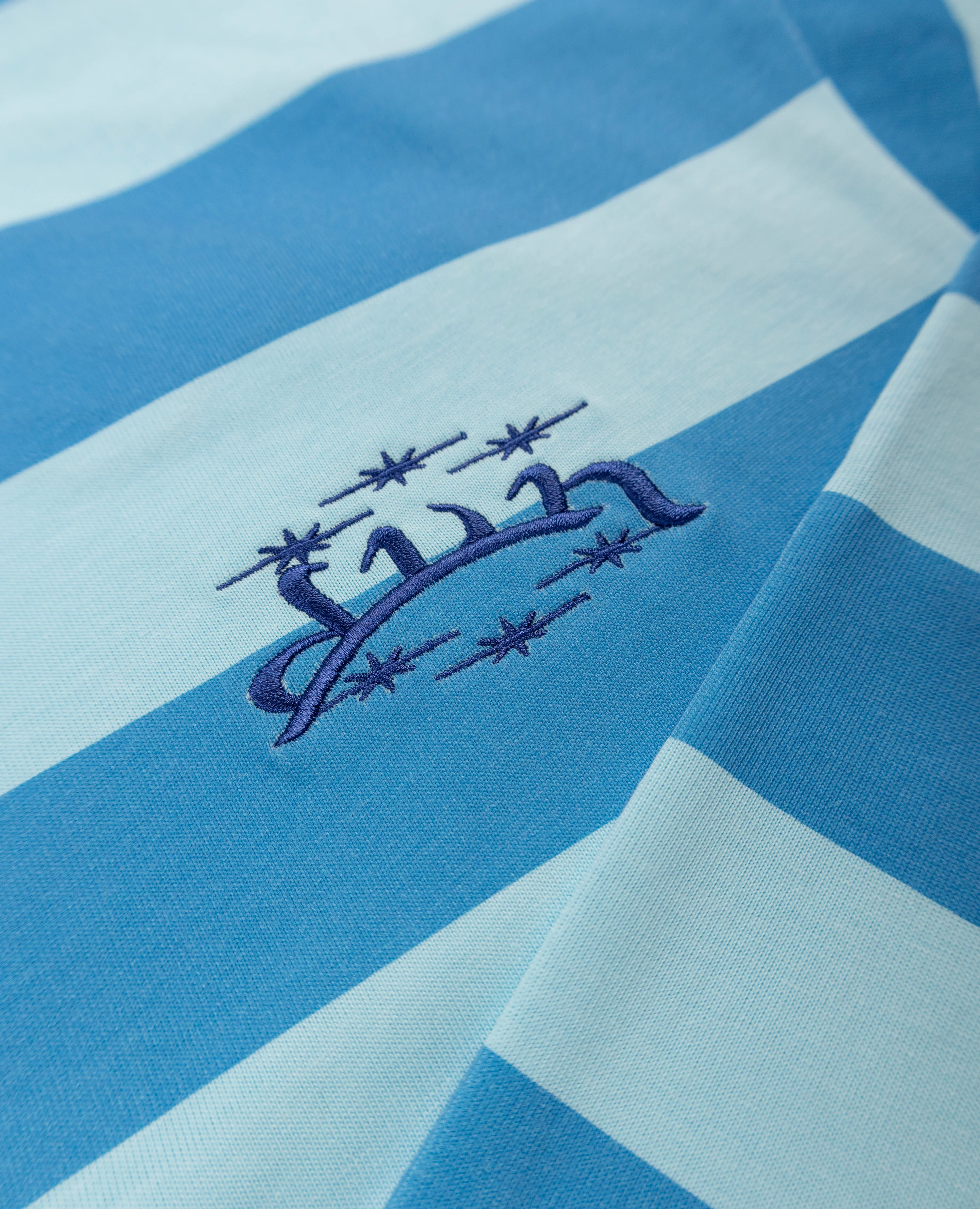 BLUE DREAMY LONGSLEEVE - Image 4