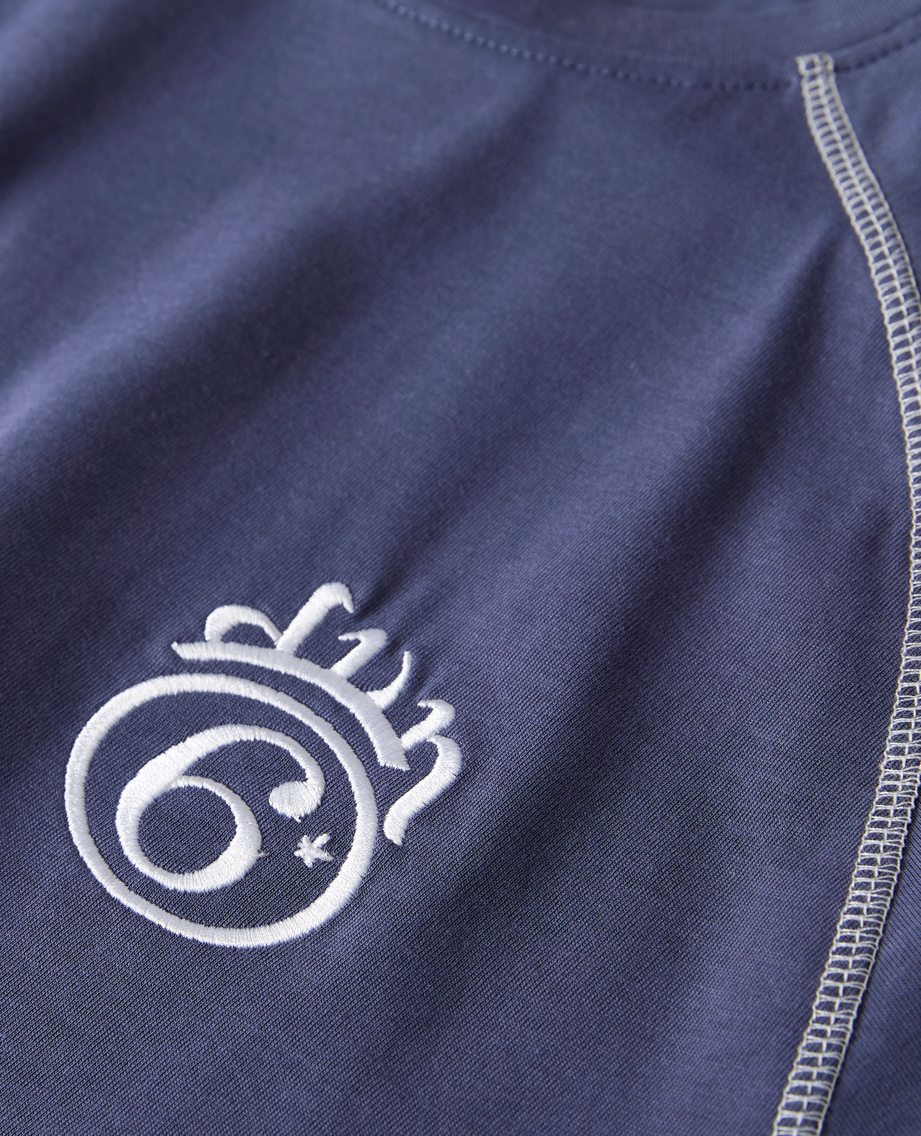 DARKBLUE 6STARS TECH TEE - Image 3