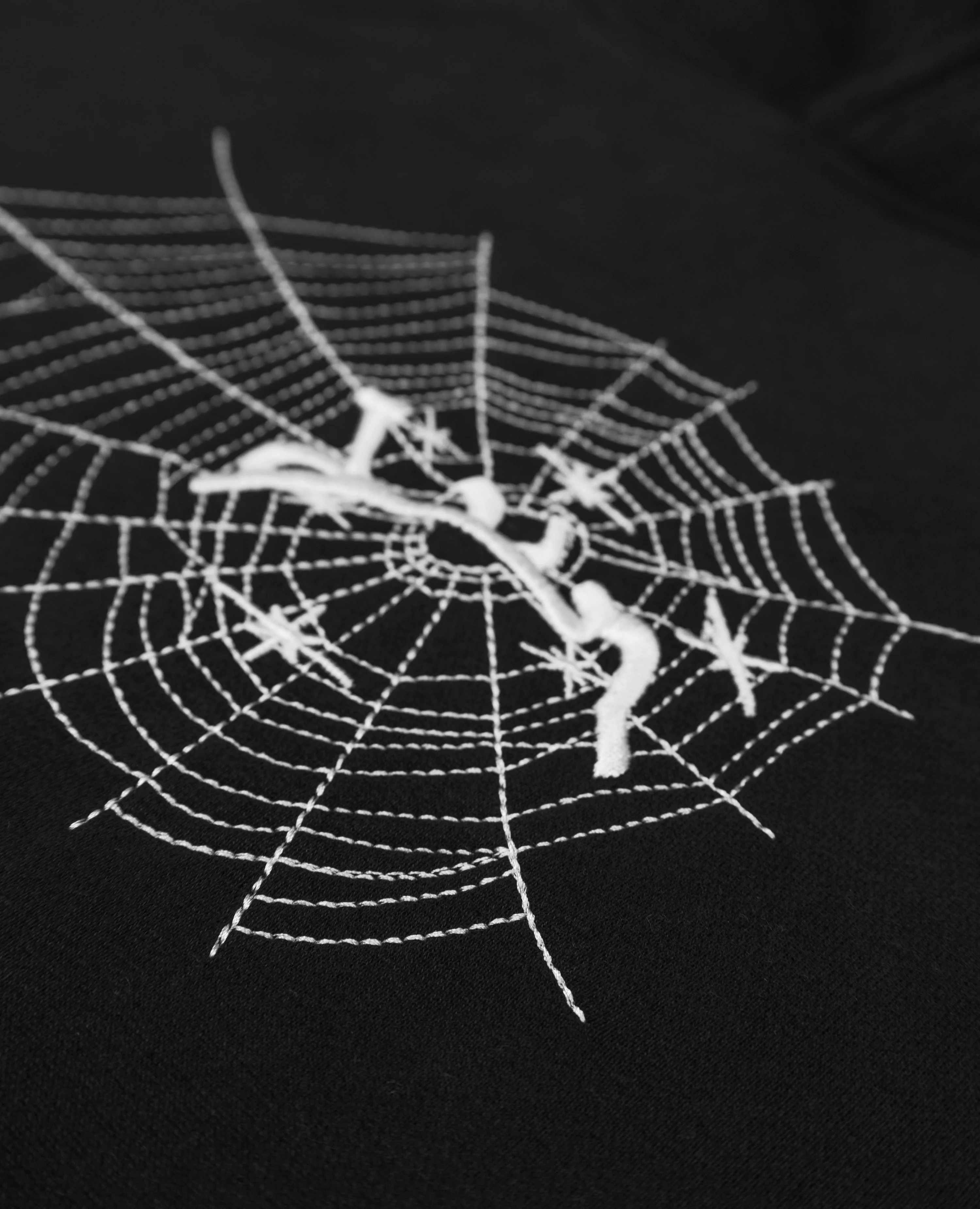 BLACK SPIDER HOODIE - Image 6