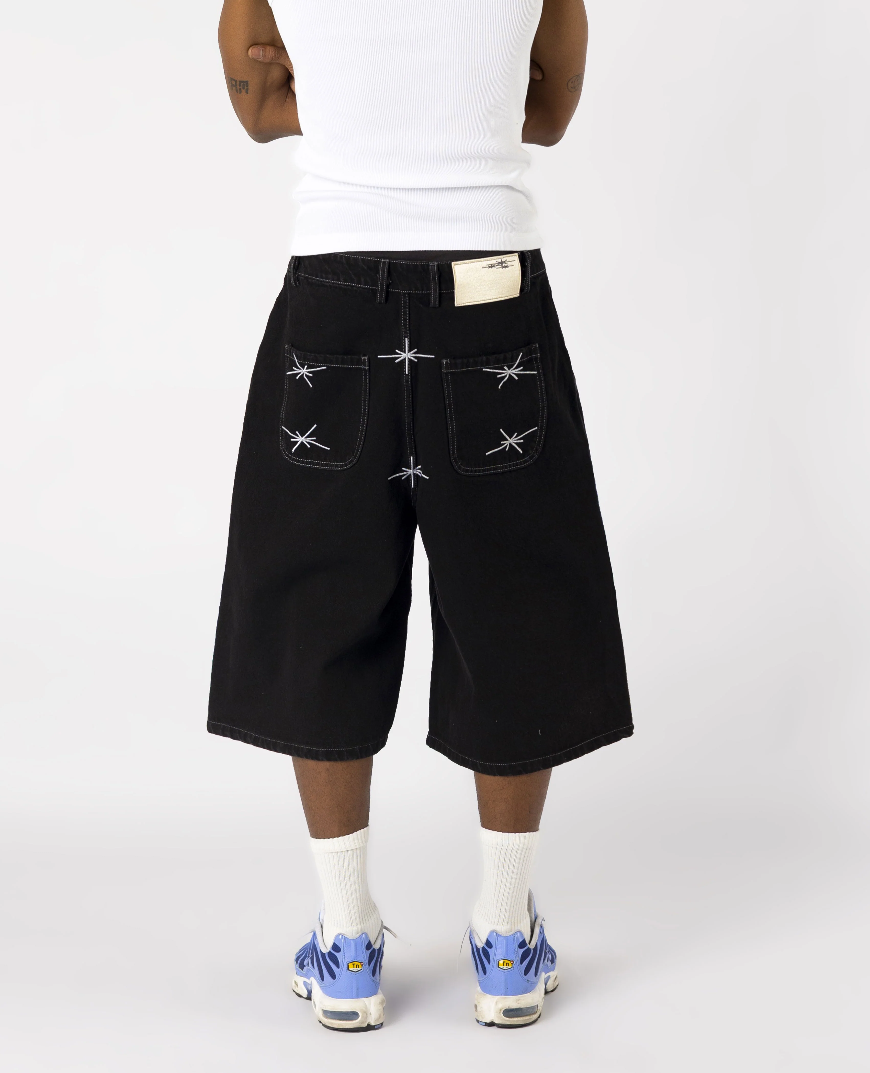 BLACK DENIM JORT - Image 3