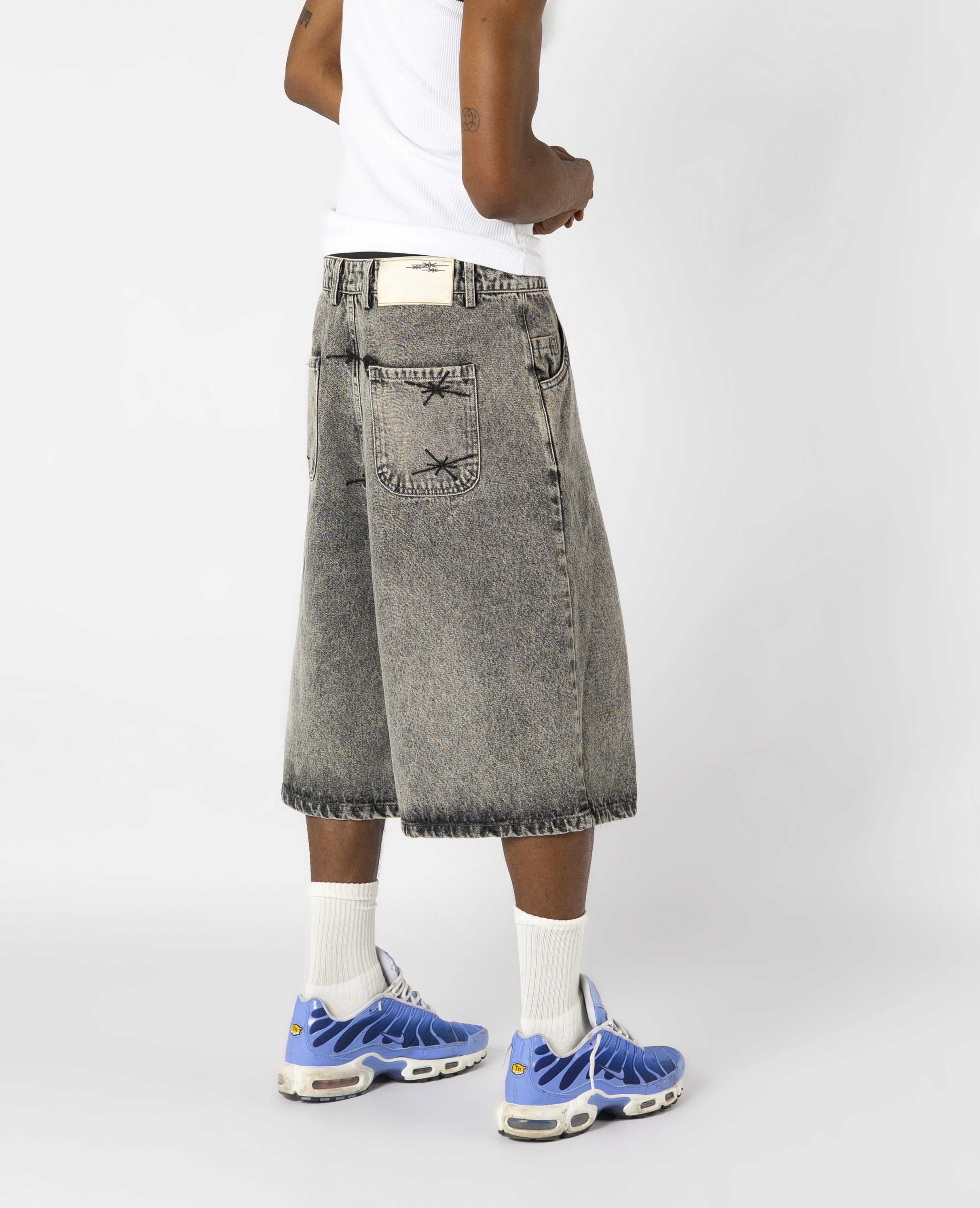 GREY DENIM JORT - Image 3