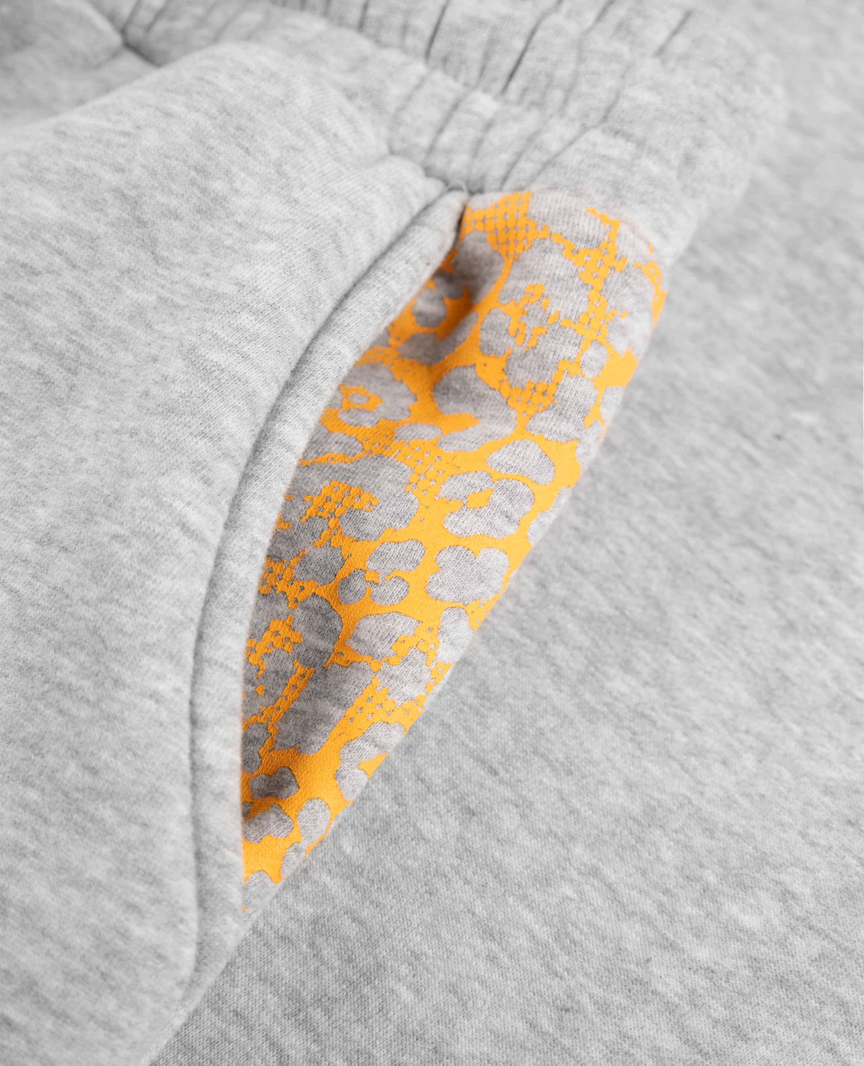 GREY LEOPARD JOGGER - Image 6