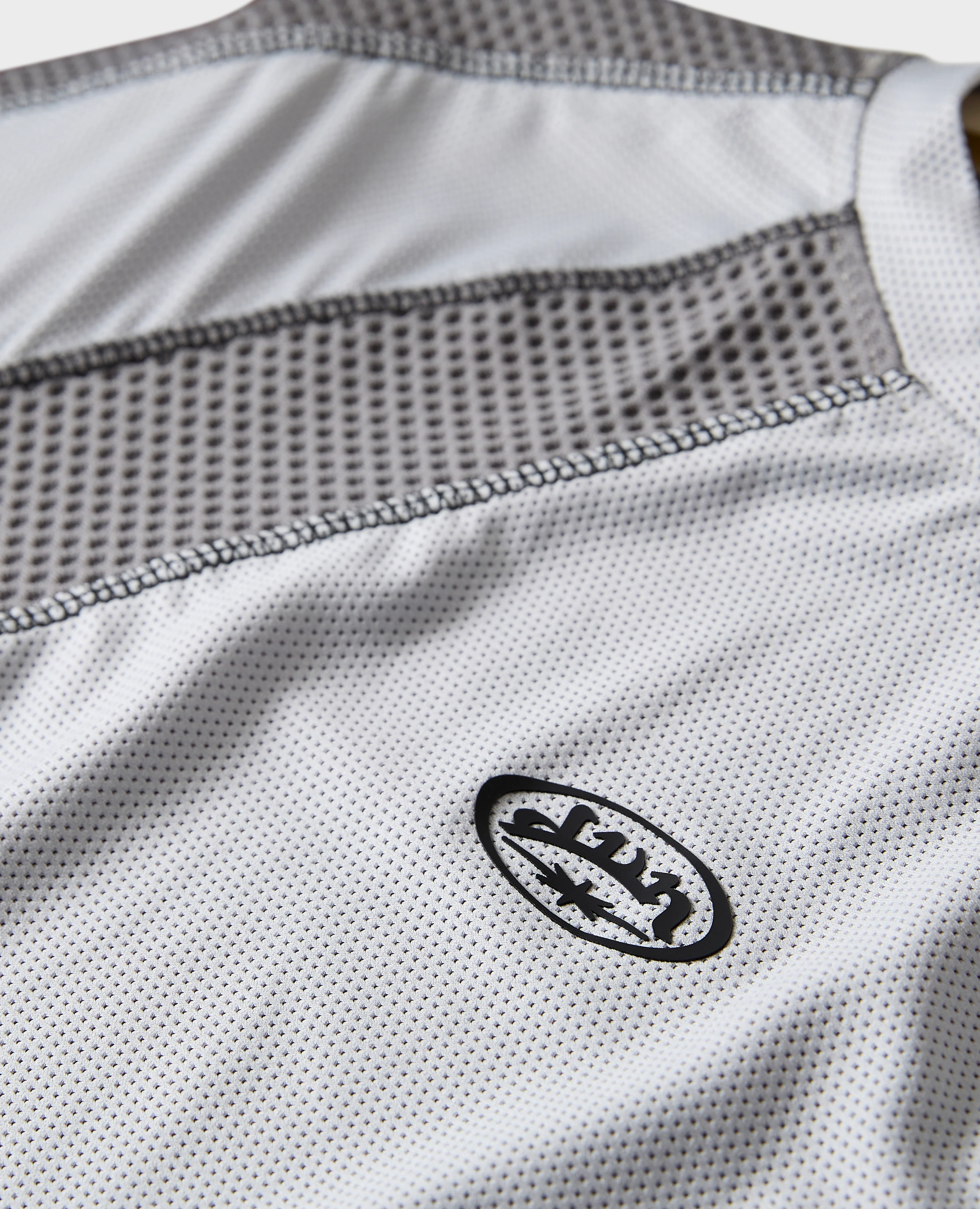 GREY TECH LINES T-SHIRT - Image 3