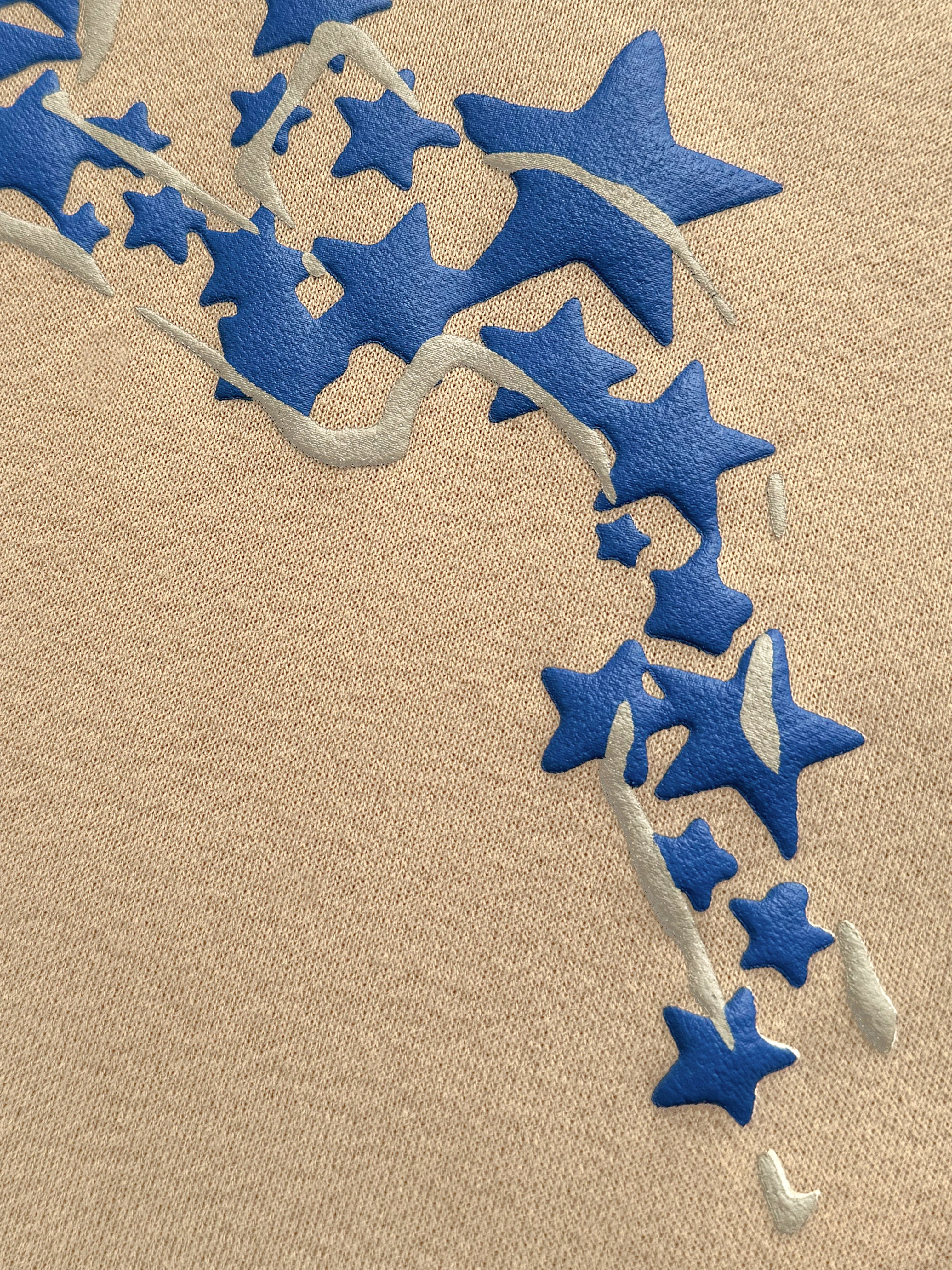 SAND PUFF STARS HOODIES - Image 2