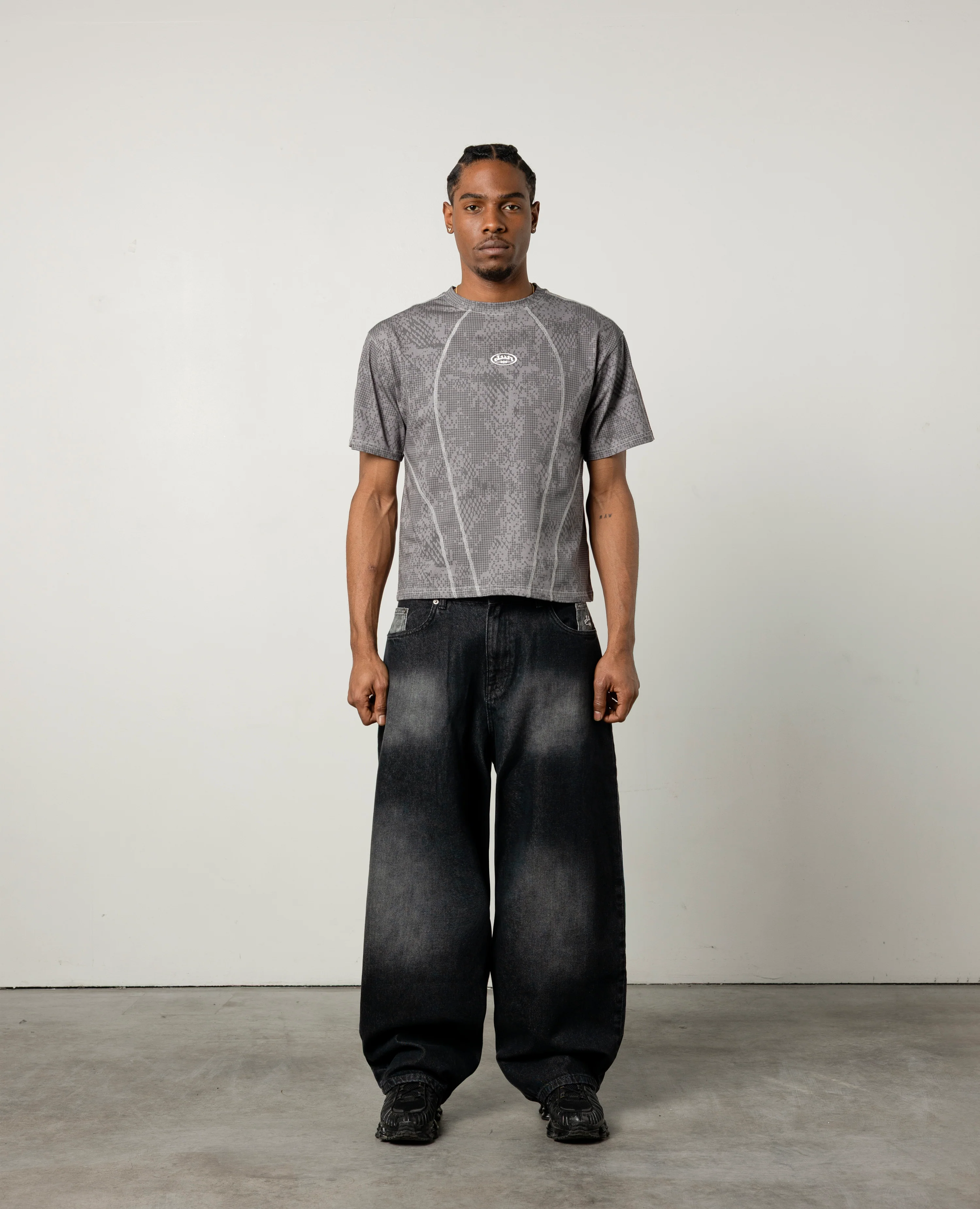 SNAKESKIN TECH TEE - Image 9