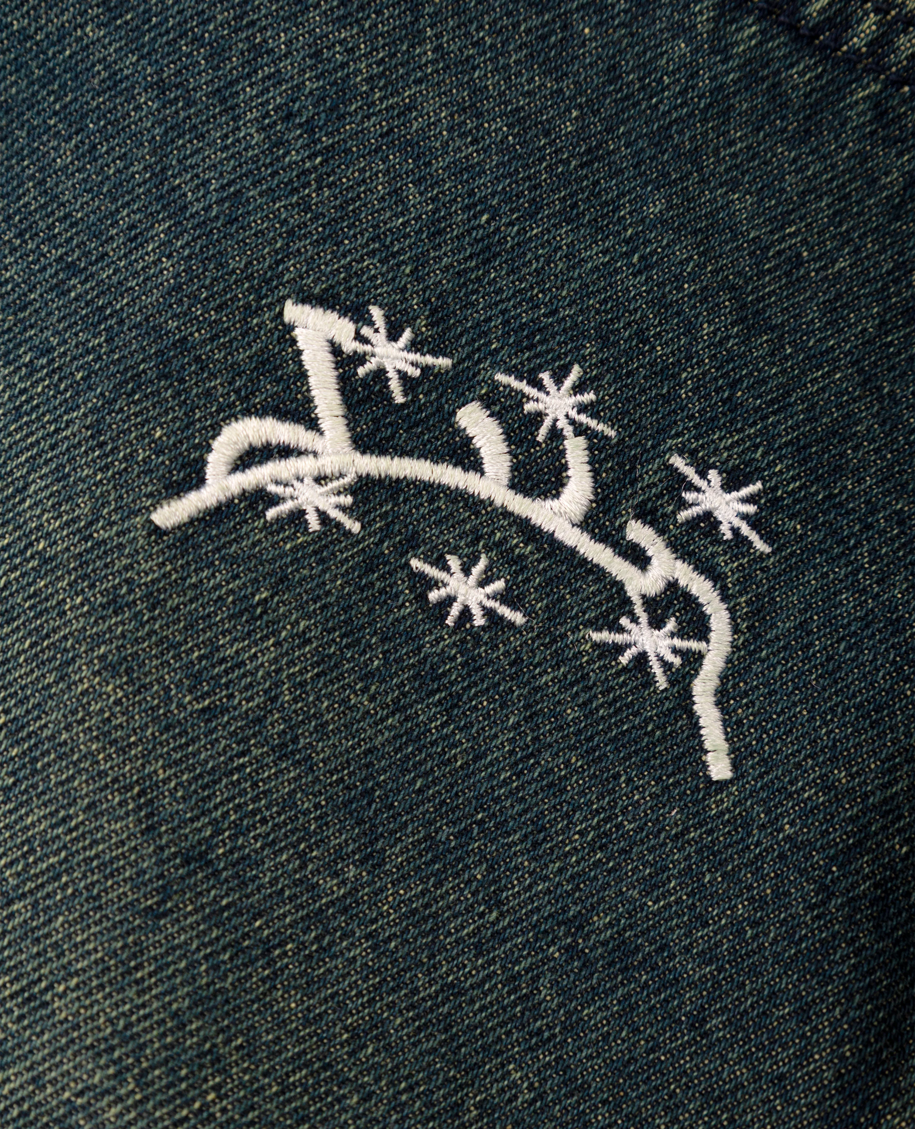 THE SIX STARS JORT- NIGHT - Image 5
