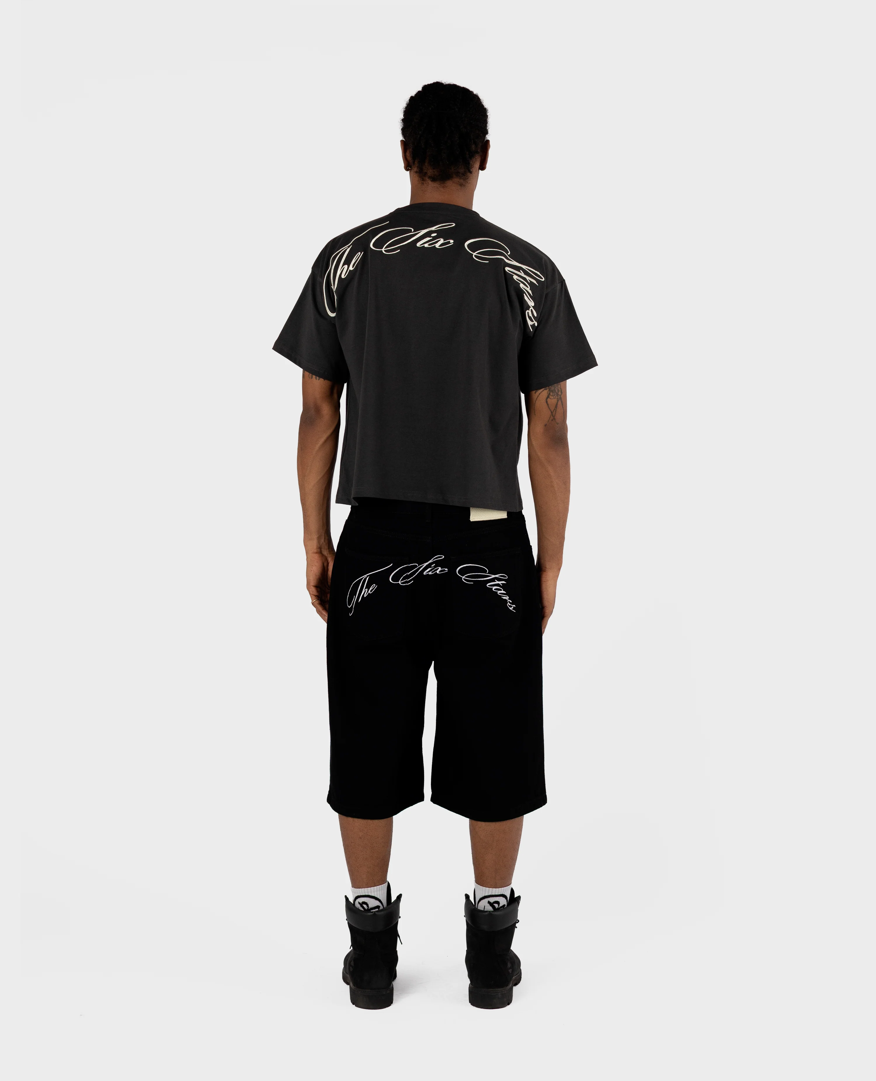 THE SIX STARS T-SHIRT - BLACK - Image 8