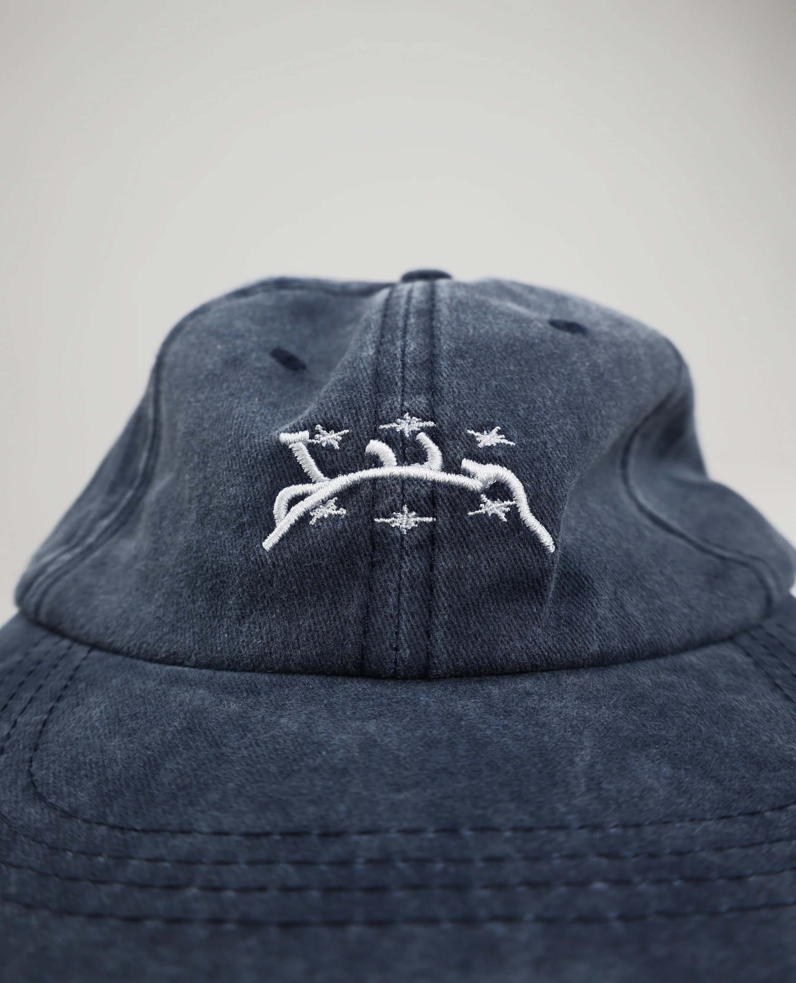 VINTAGE BLUE CAP - Image 2