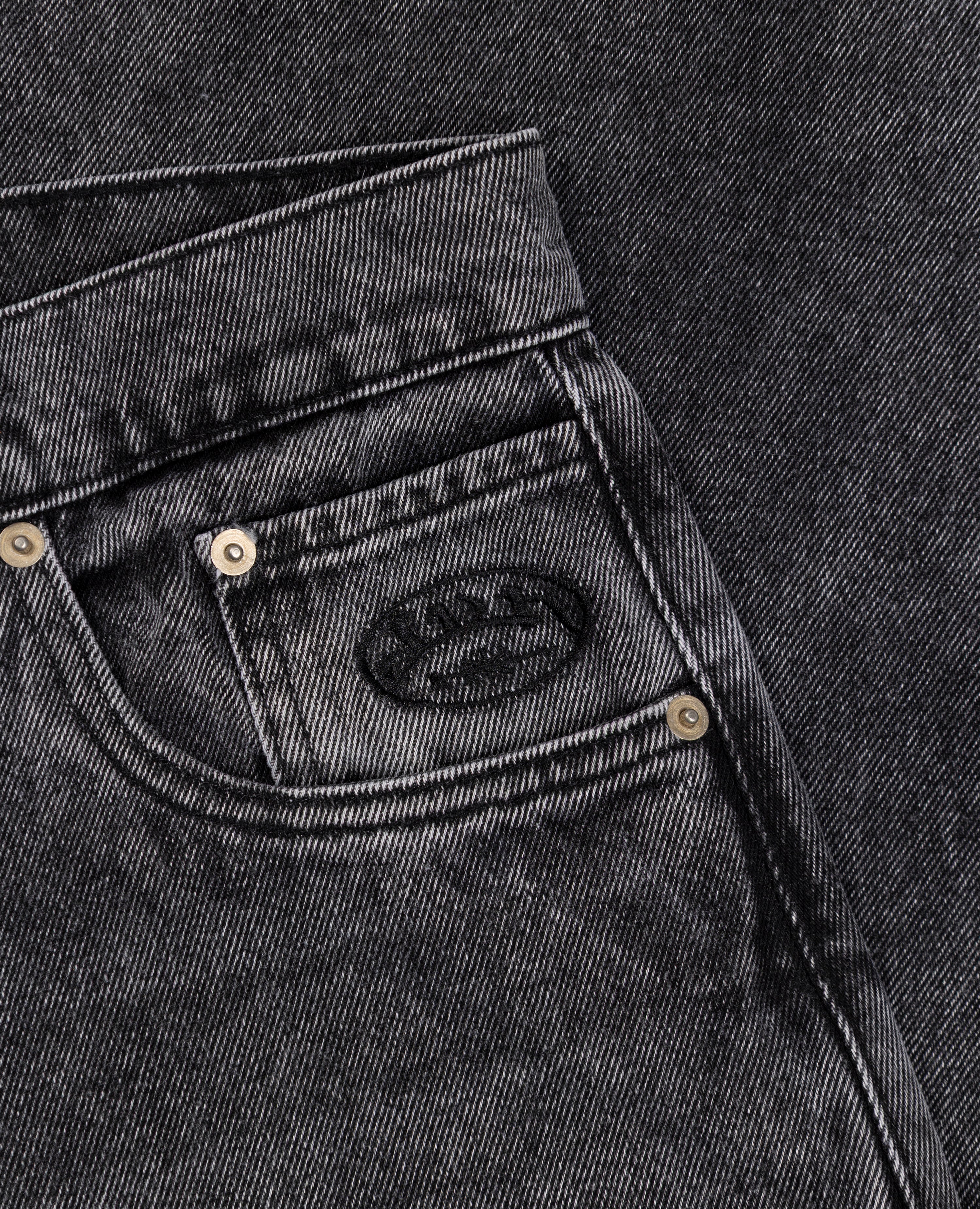WASHED GREY BEAST DENIM - Image 3