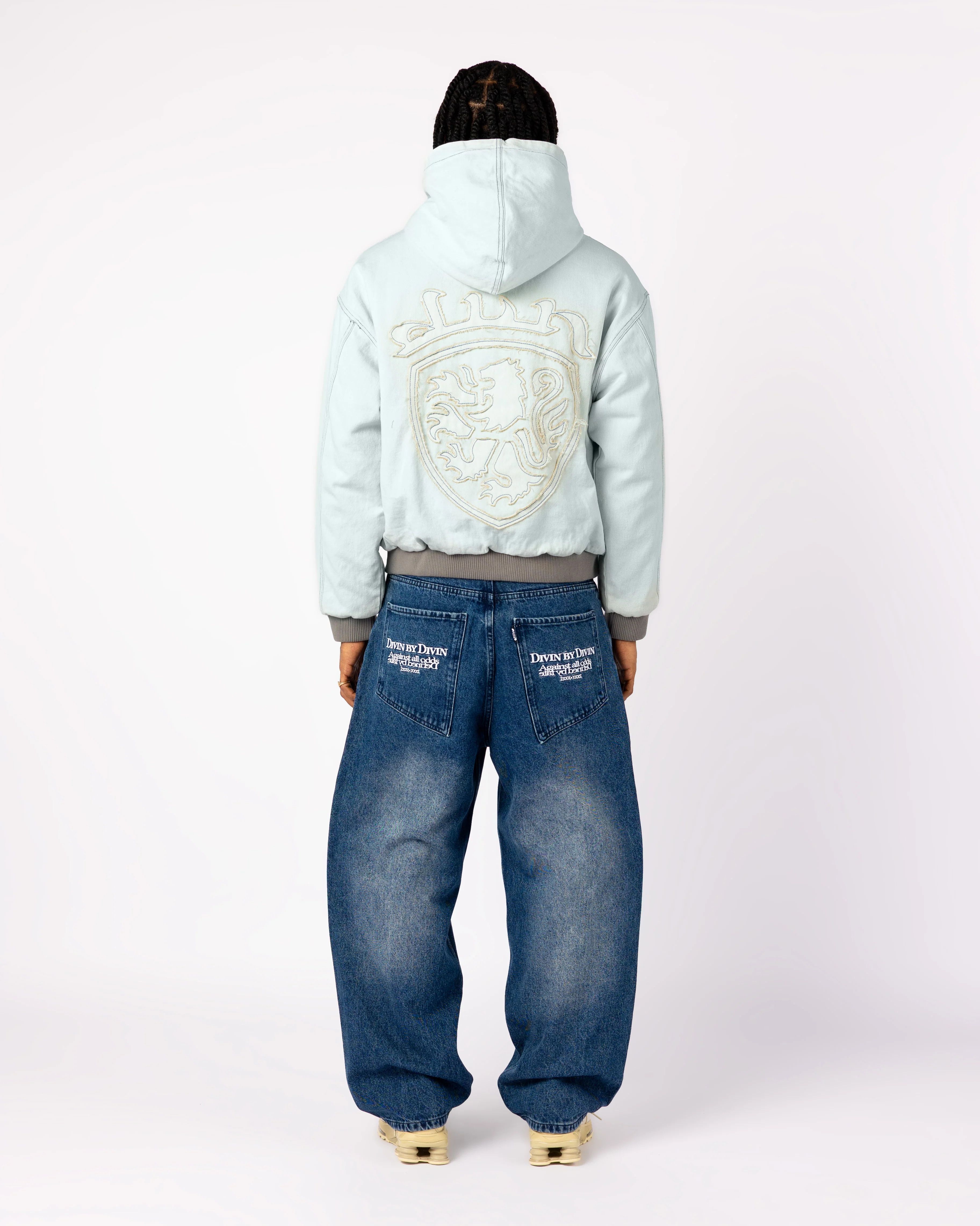 WHITE COAT-OF-ARMS JACKET - Image 4
